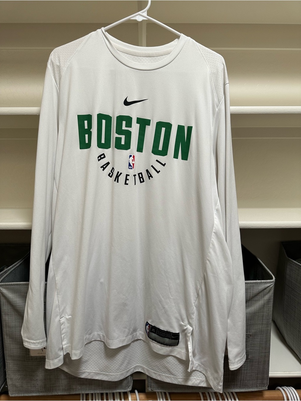 Nike Boston Celtics Basketball Long Sleeve Shooting Shirt - White/Green